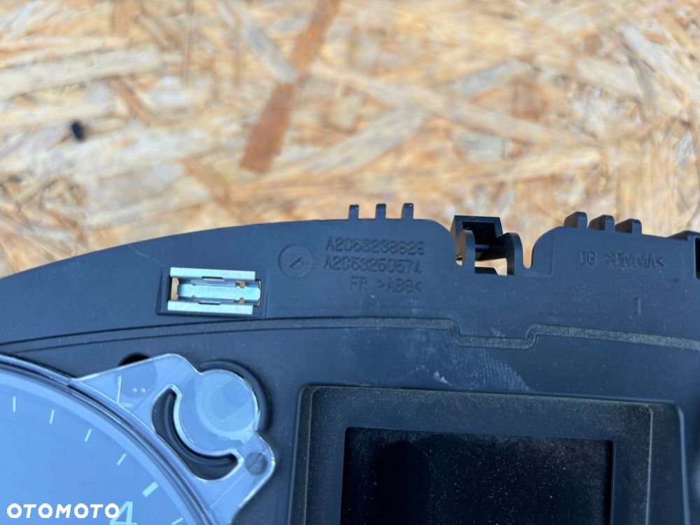 LICZNIK ZEGARY PASSAT B7 3AA920970J - 3