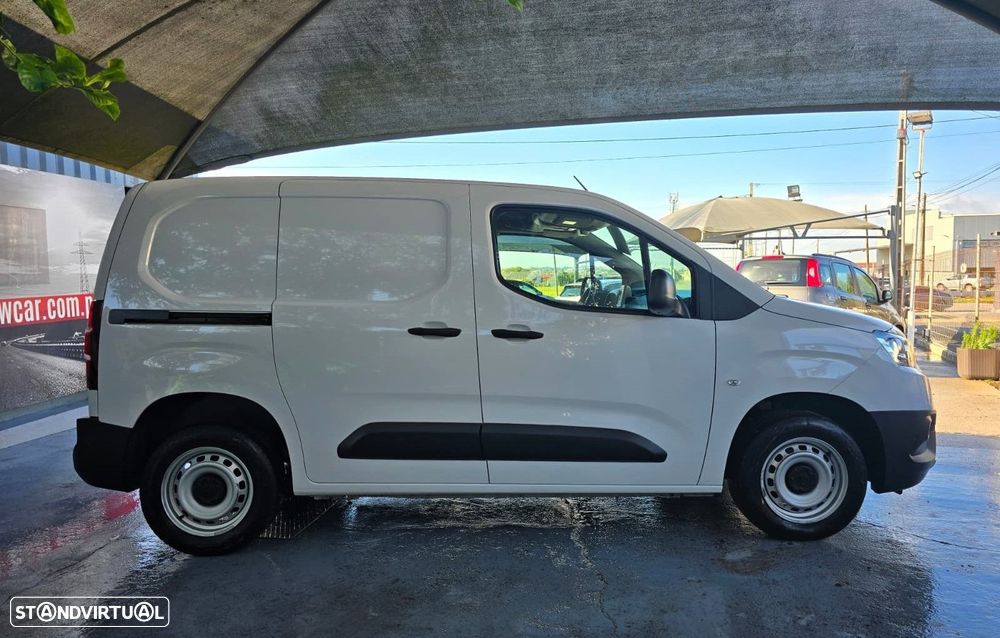 Toyota Proace City 1.5D L1 Comfort PTB - 12