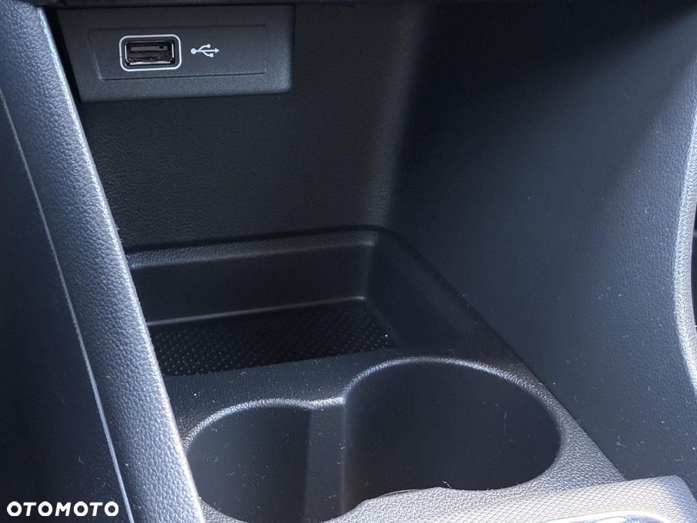 Skoda RAPID 1.0 TSI Ambition - 23