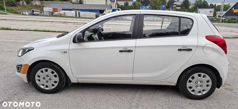 Hyundai i20 1.25 Classic + - 9
