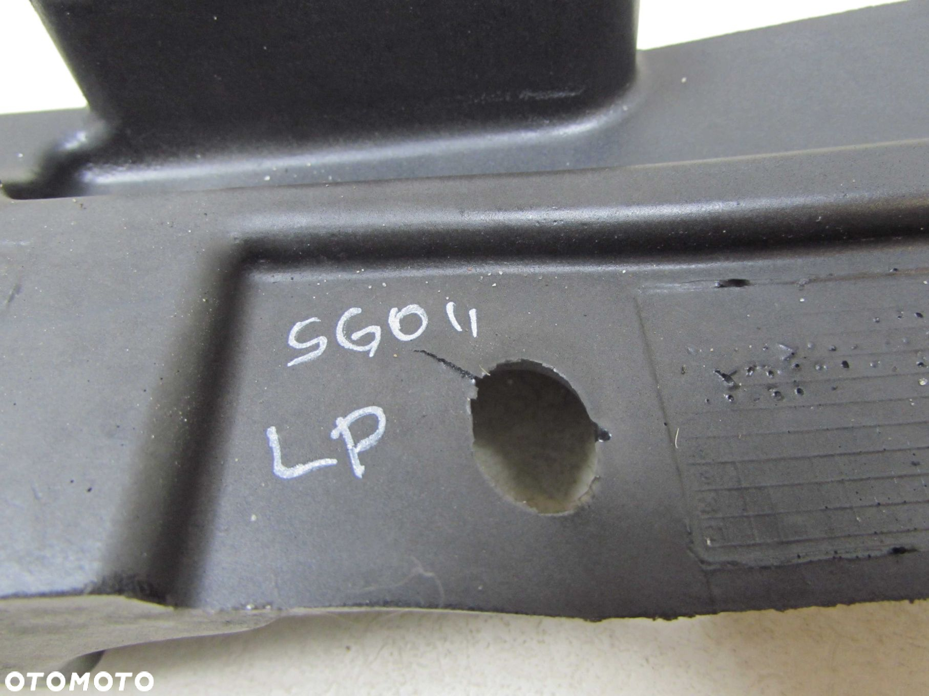 VOLVO S60 II V60 13-18 PIANKA WYGLUSZENIE BLOTNIKA LEWE 31391775 - 5