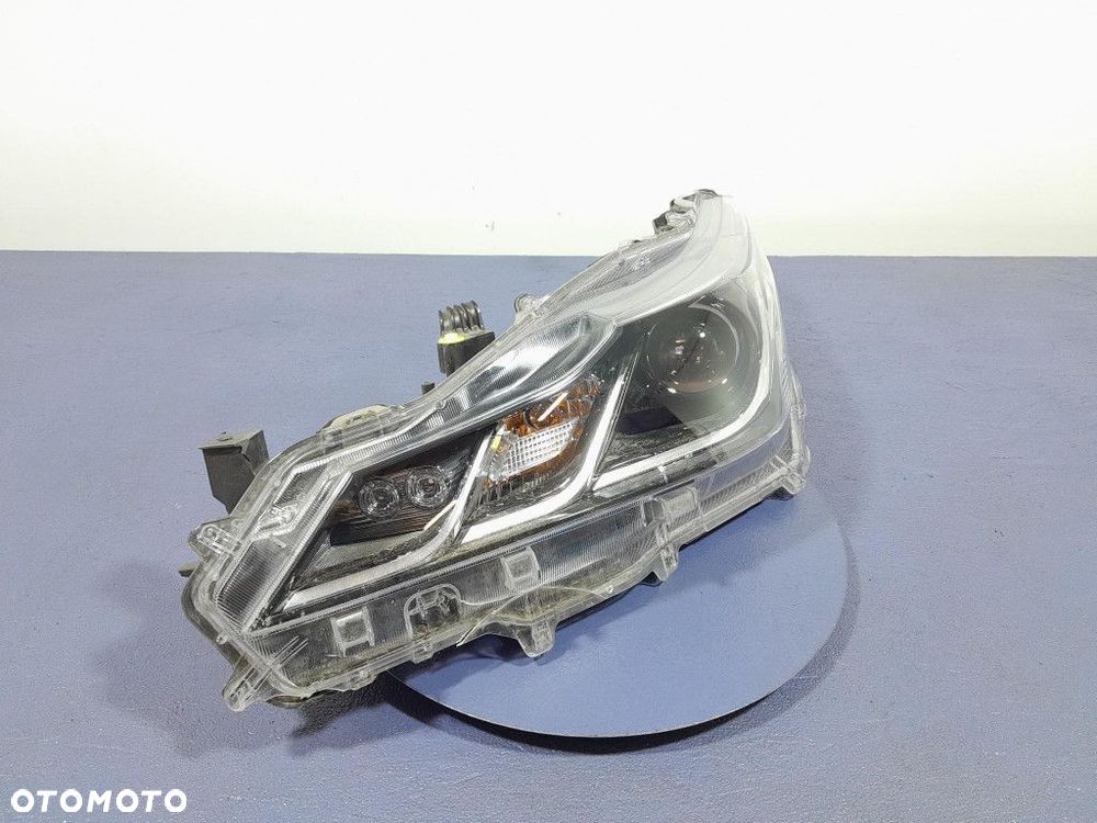 TOYOTA COROLLA XII E21 LIFT REFLEKTOR LEWY PRZÓD LED SOCZEWKA 81150-02T31 - 1