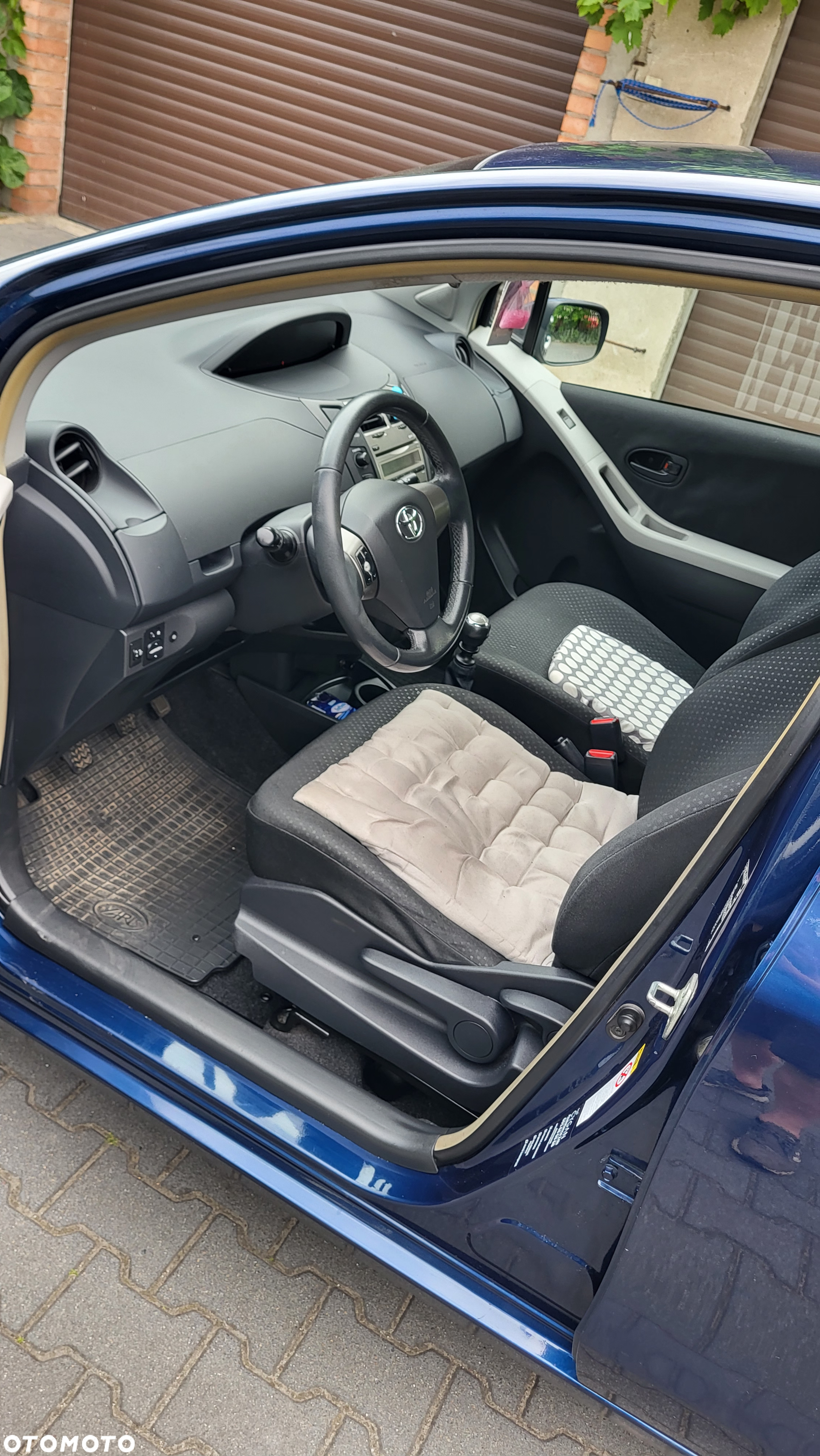 Toyota Yaris 1.33 Active - 5