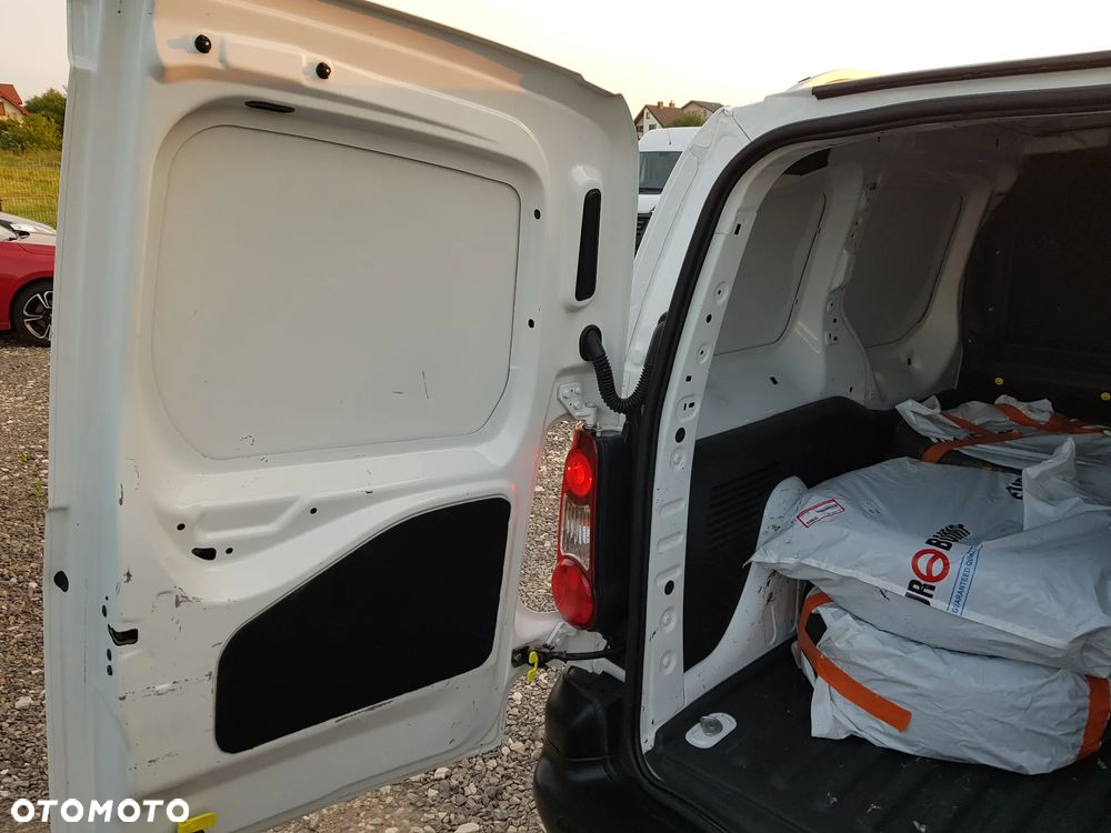 Citroën Berlingo - 25