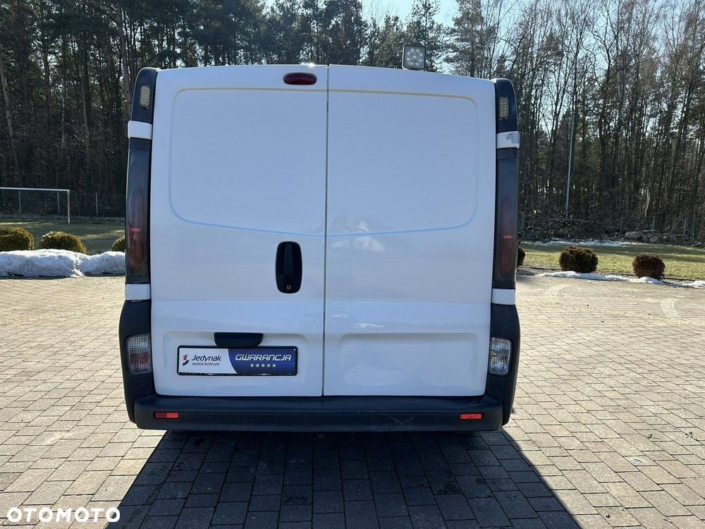 Opel Vivaro - 9