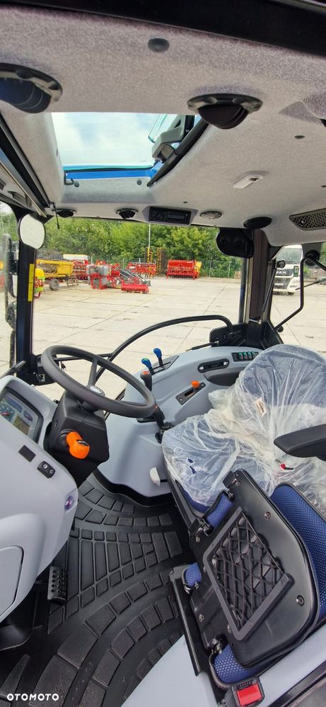 New Holland T4.75S - 6