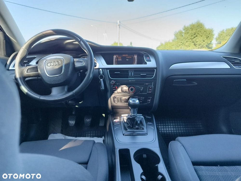 Audi A4 Avant 2.0 TDI DPF Ambition - 17