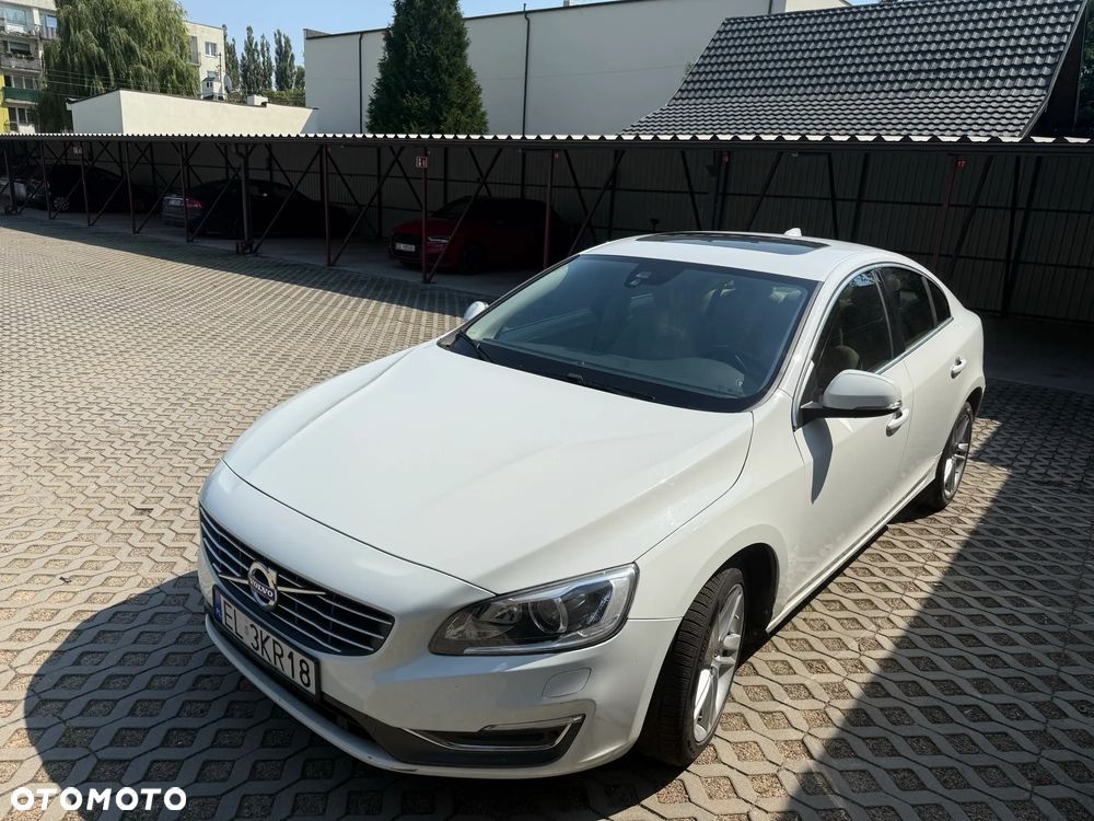 Volvo S60 T5 Drive-E Base - 2