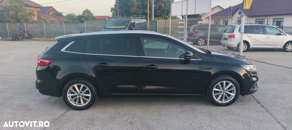 Renault Megane 1.5 dCI Intens - 3