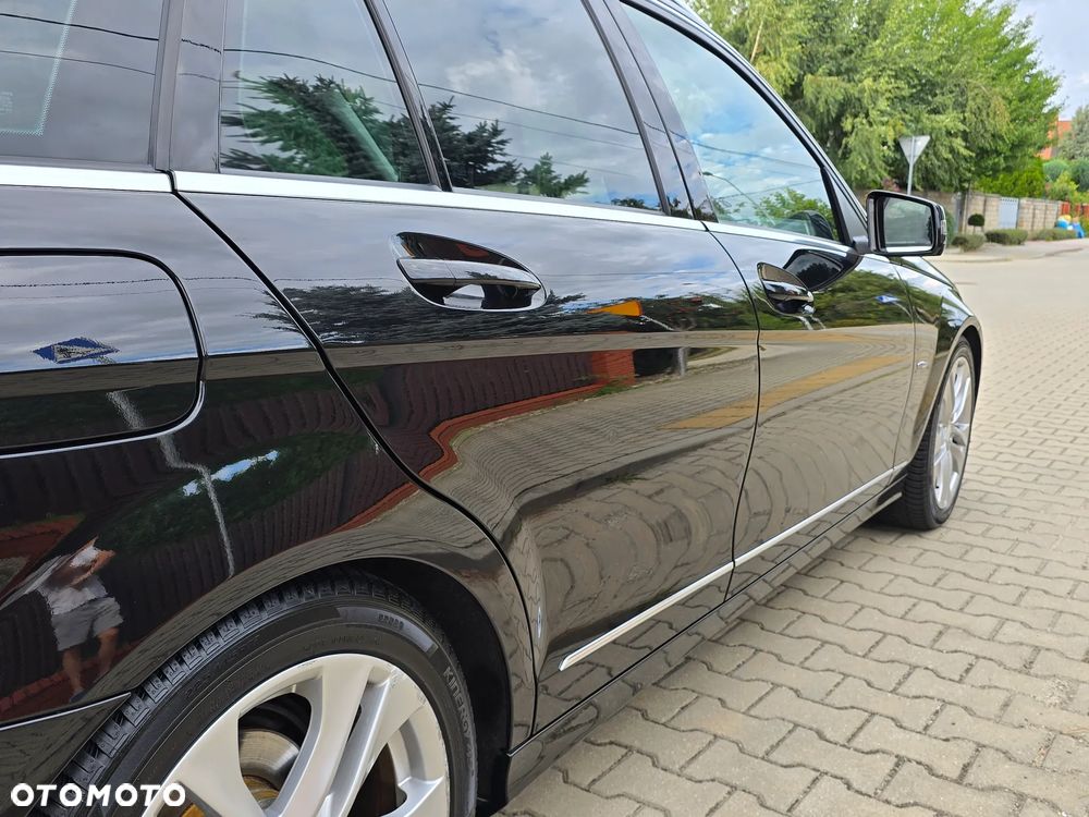 Mercedes-Benz Klasa C 180 BlueEFFICIENCY Avantgarde - 8