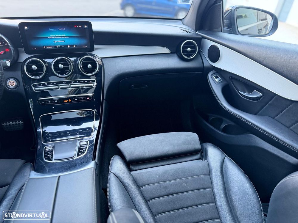 Mercedes-Benz GLC 300 e Coupé 4Matic - 25