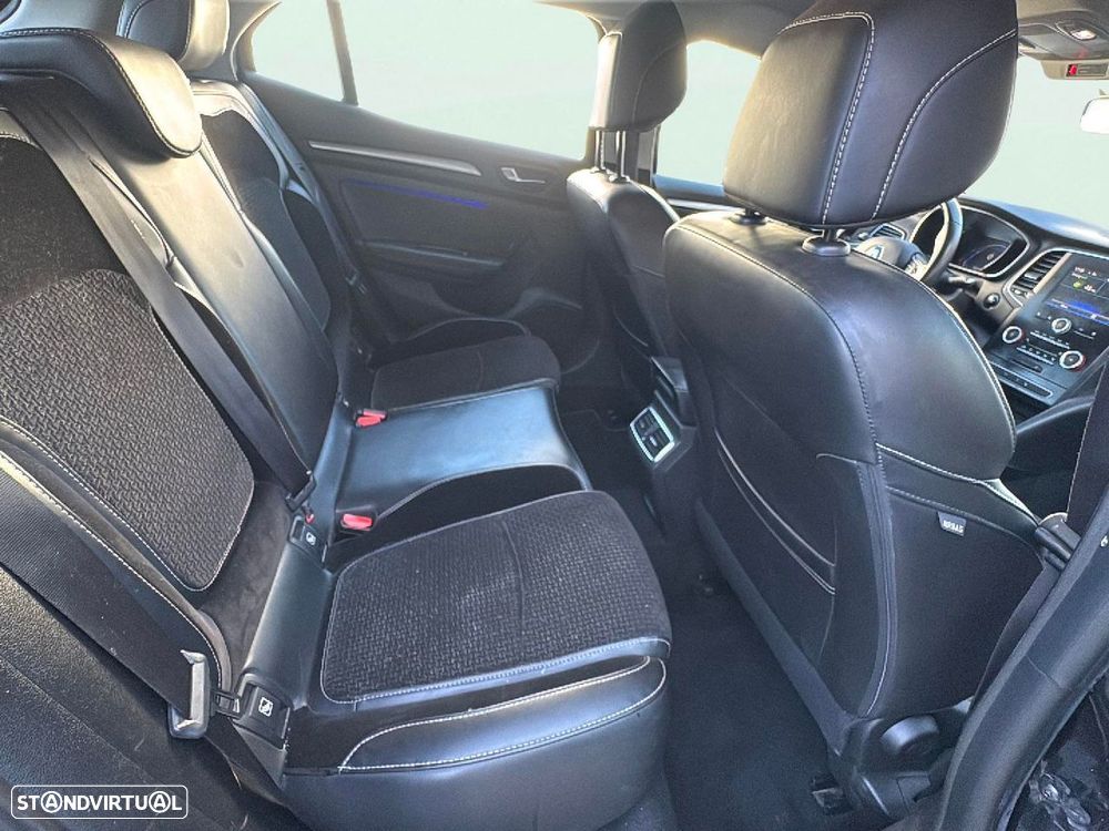Renault Mégane - 16