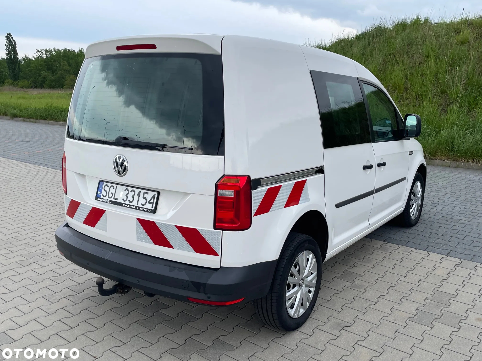 Volkswagen Caddy - 10
