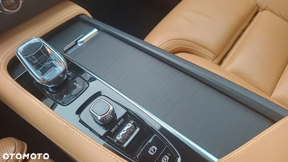 Volvo XC 90 B5 D AWD Inscription - 38