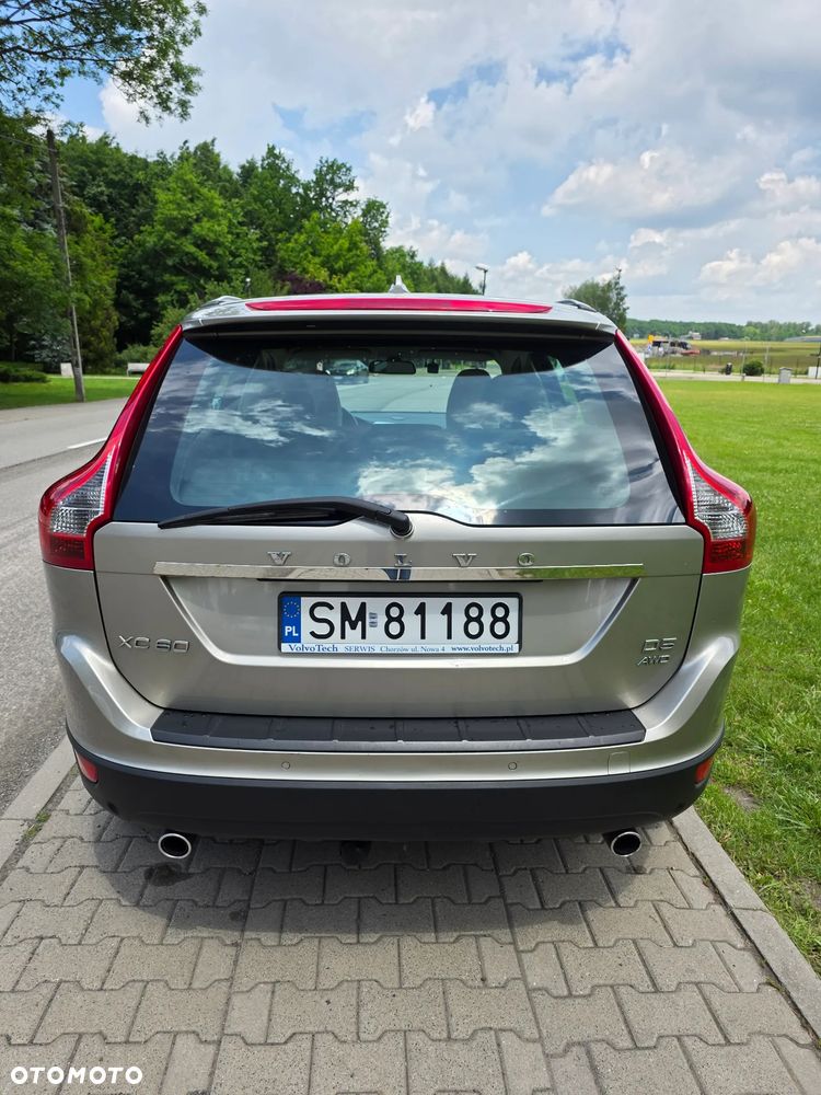 Volvo XC 60 D5 AWD Summum - 6