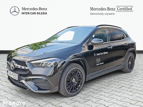 Mercedes-Benz GLA 200 AMG Line