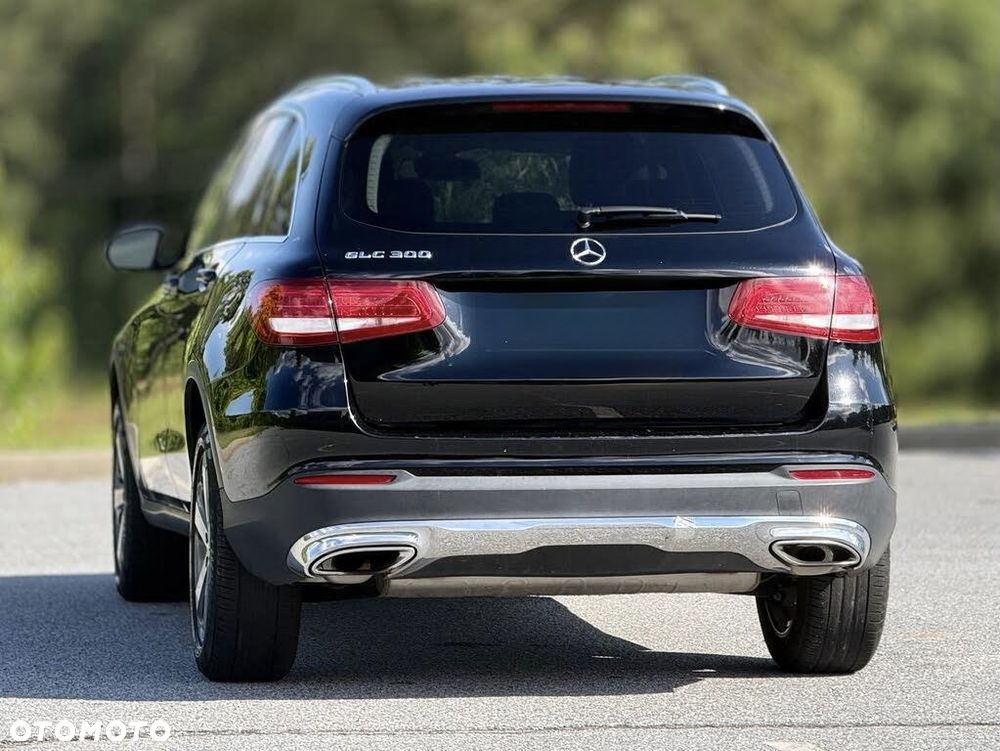 Mercedes-Benz GLC 300 4-Matic - 7