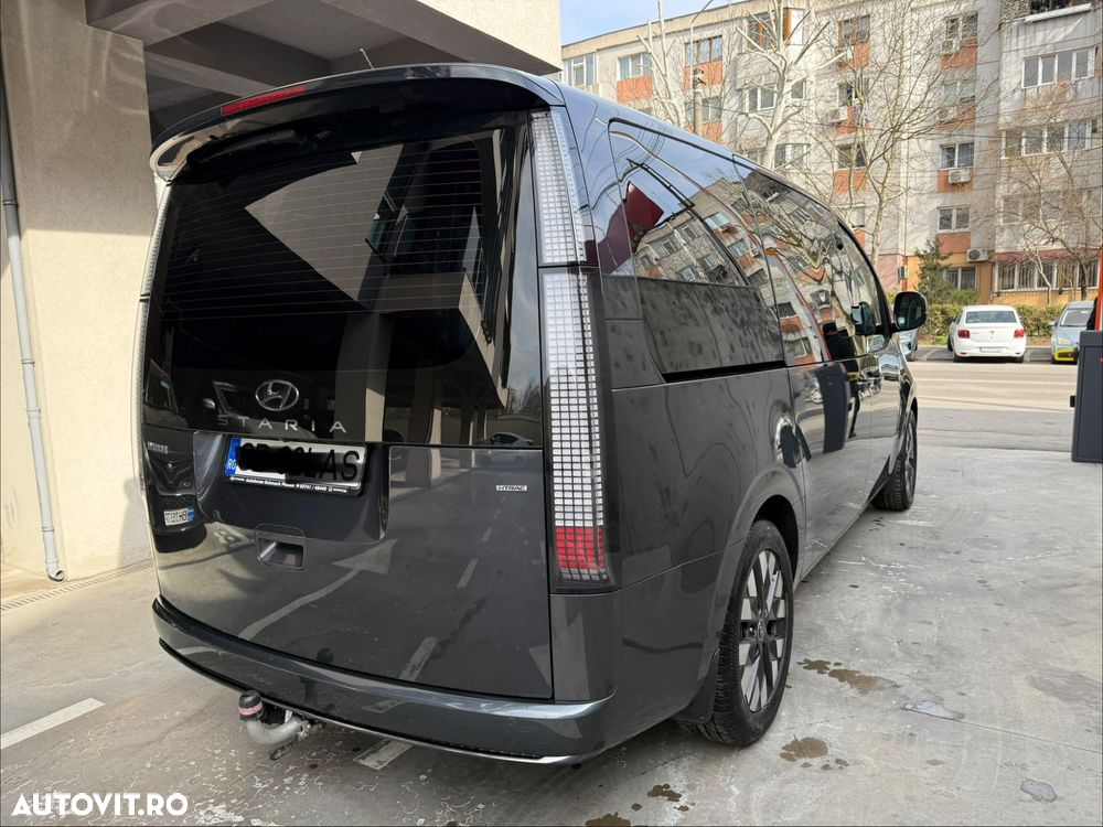 Hyundai Staria 2.2 CRDi Allrad Signature - 10