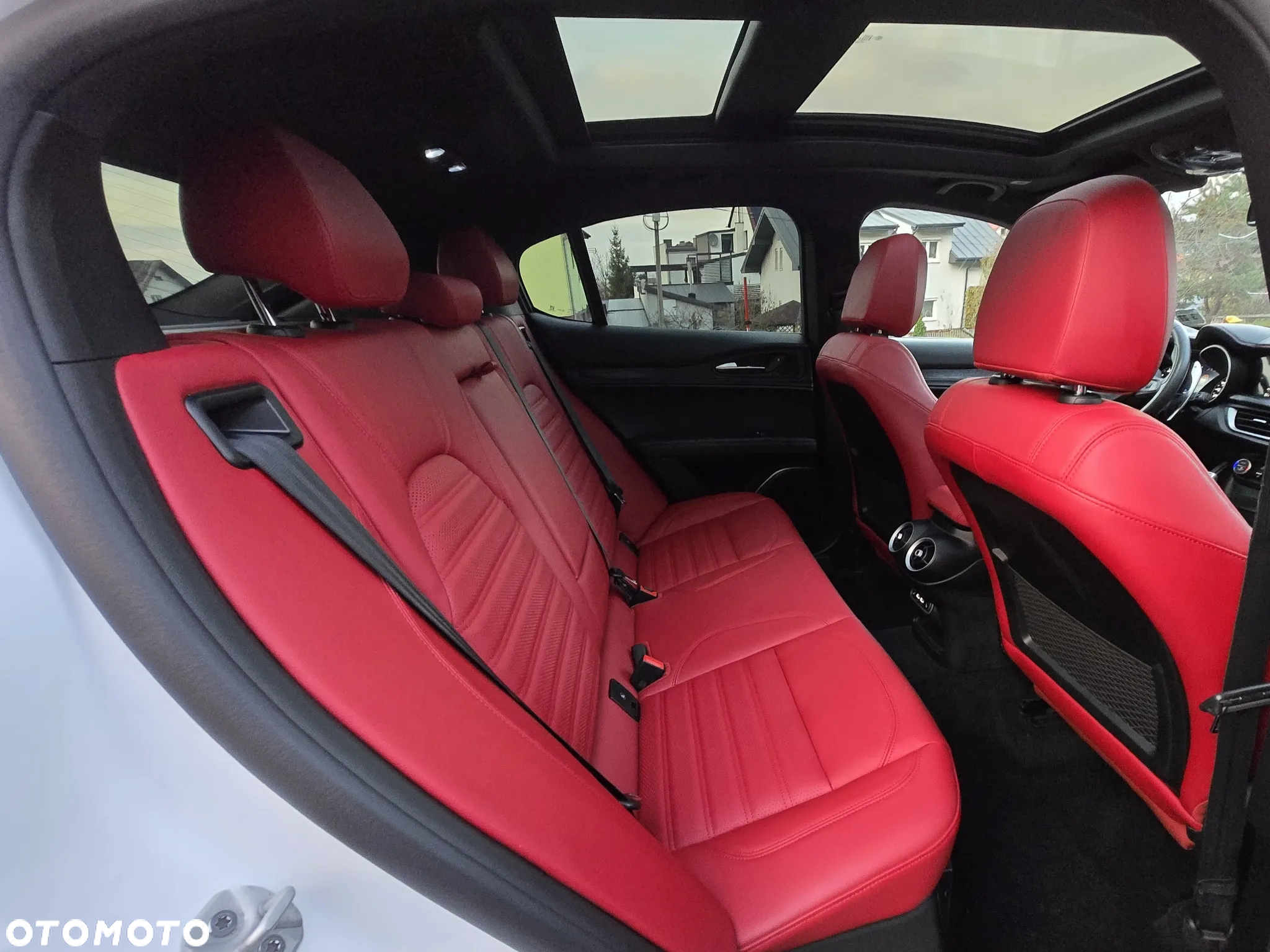 Alfa Romeo Stelvio 2.0 Turbo 16V AT8-Q4 Veloce Ti - 19
