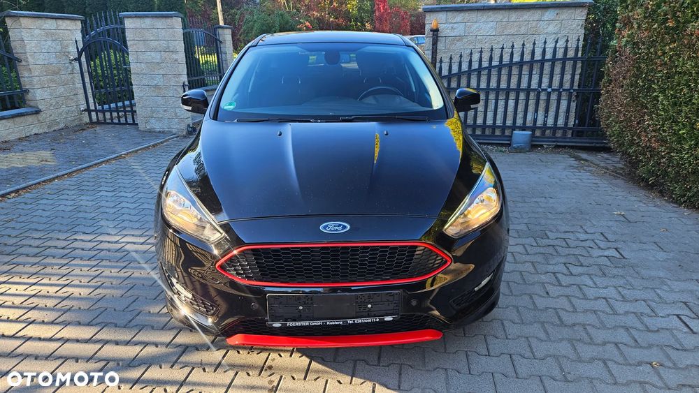 Ford Focus 2016 photo 2