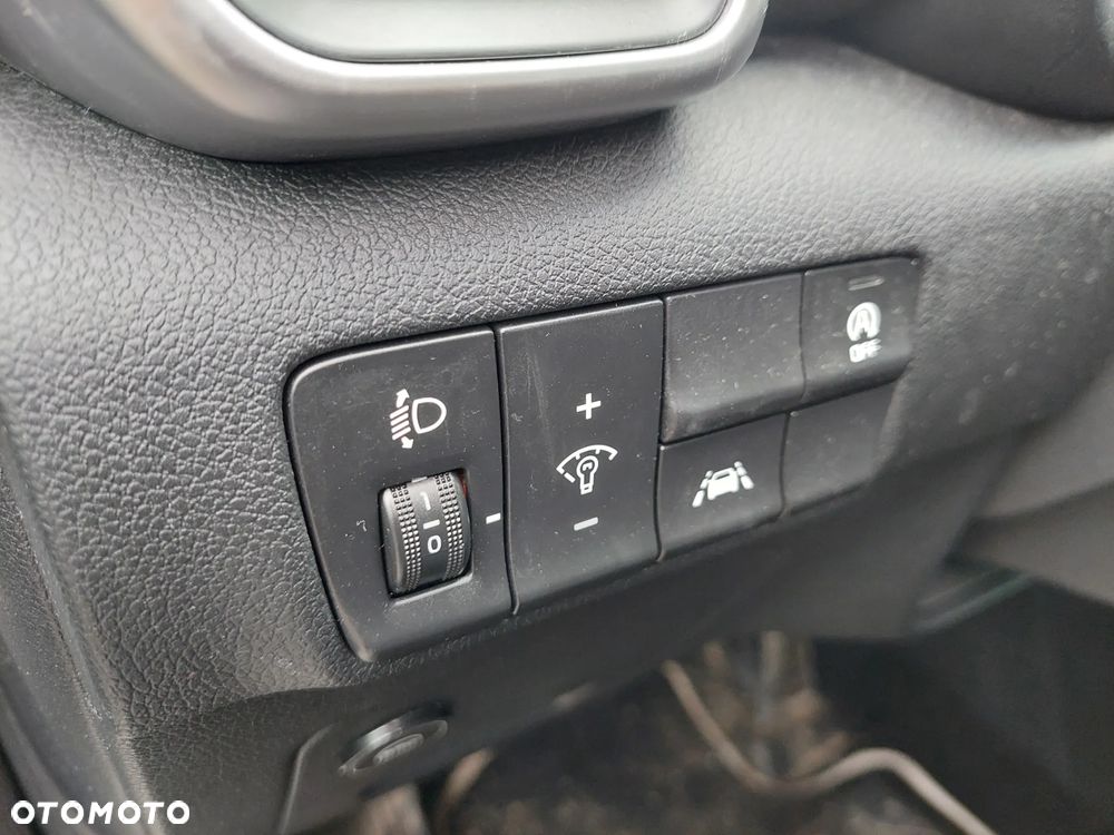 Kia Sportage 1.6 T-GDI AWD Platinum - 11