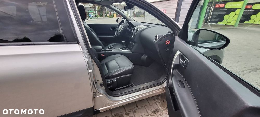 Nissan Qashqai 2.0 dCi Tekna - 3
