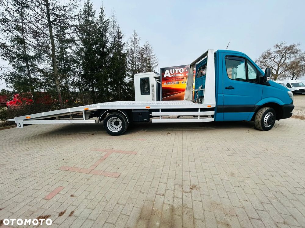 Mercedes-Benz Sprinter 516 - 12