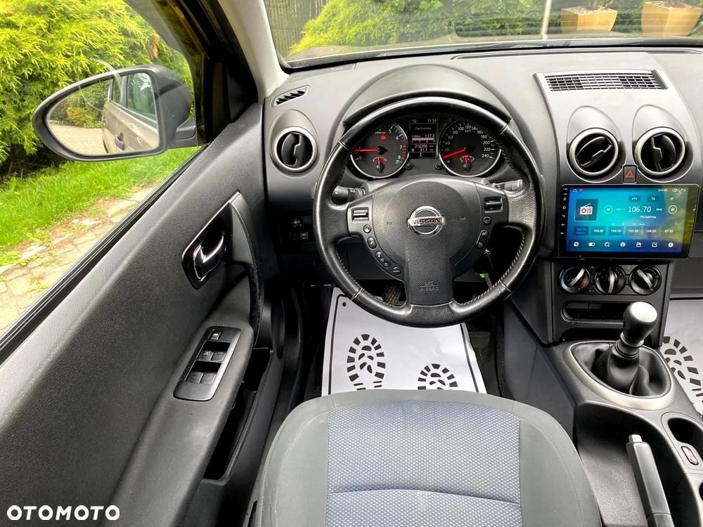 Nissan Qashqai+2 2.0 Tekna Premium - 25