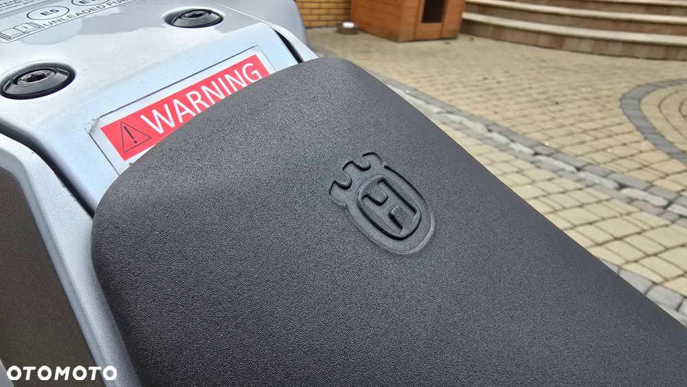 Husqvarna Vitpilen - 26