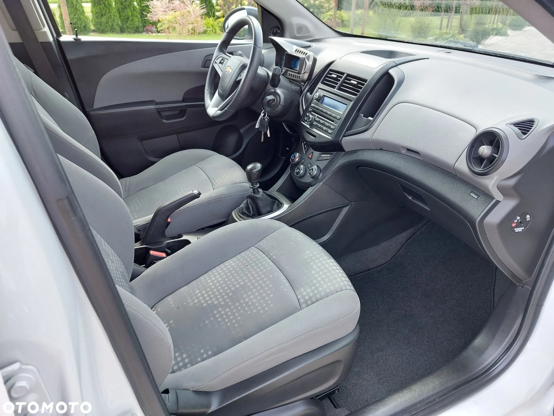 Chevrolet Aveo 1.2 LS - 38