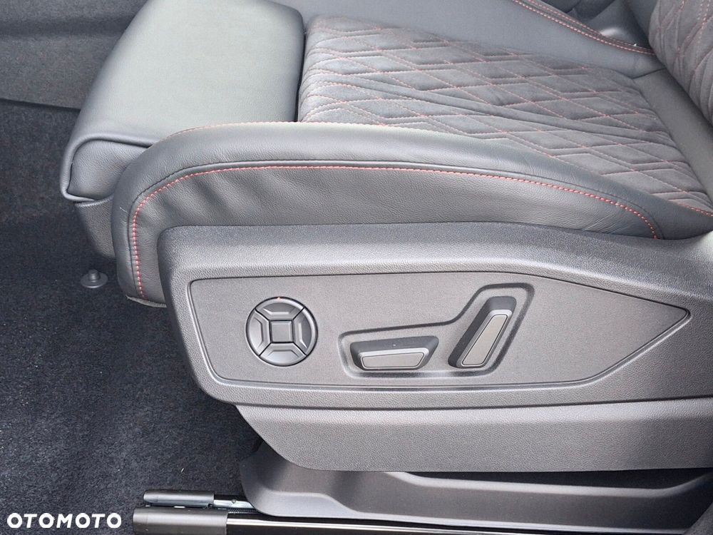 Audi SQ5 - 11