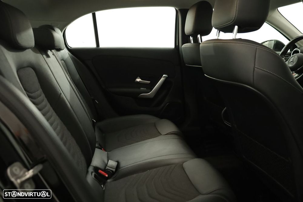 Mercedes-Benz A 250 e - 22