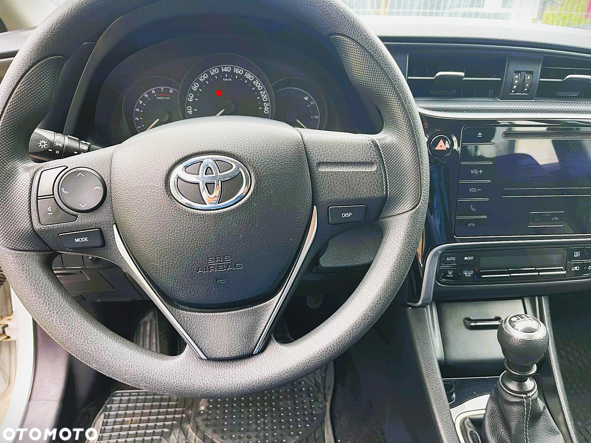 Toyota Auris 1.33 VVT-i Active - 9