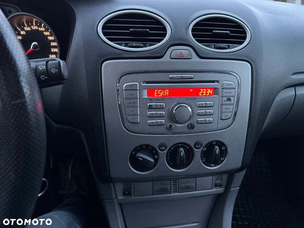 Ford Focus 2.0 Gold X - 16