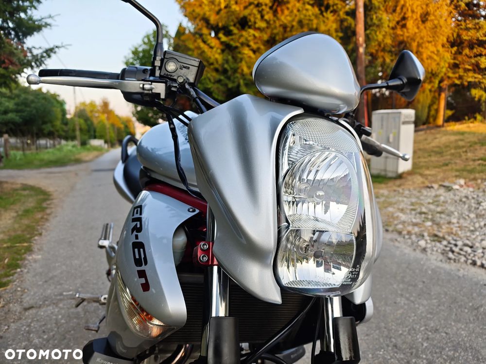 Kawasaki ER - 16