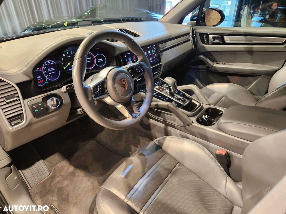 Porsche Cayenne E-Hybrid Tiptronic S - 18