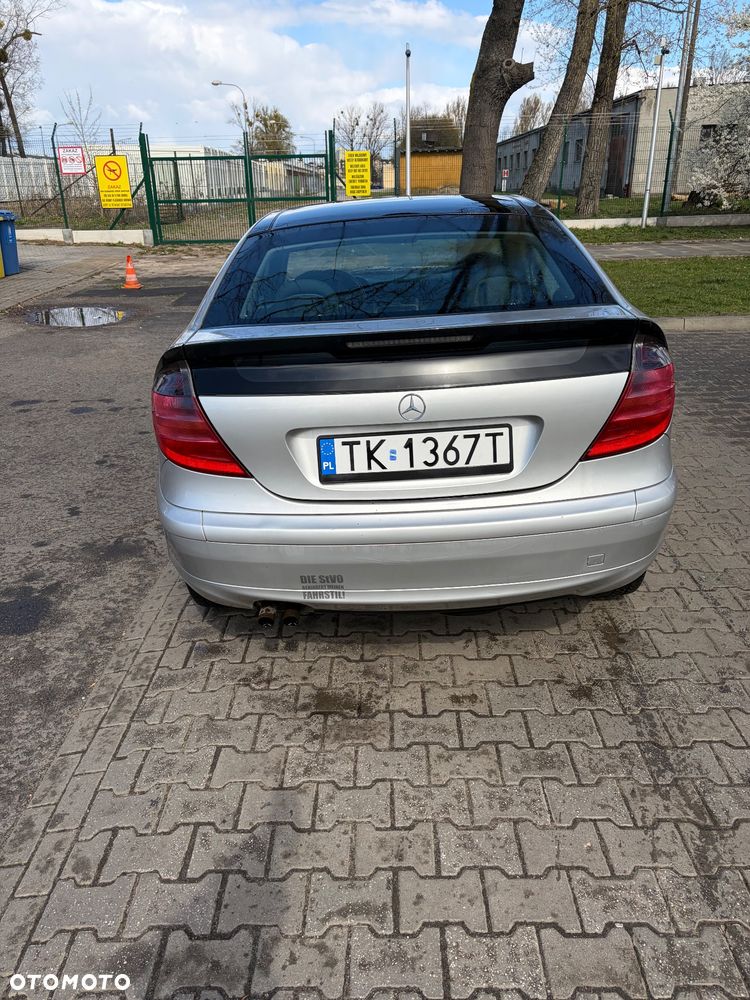 Mercedes-Benz Klasa C 180 - 6