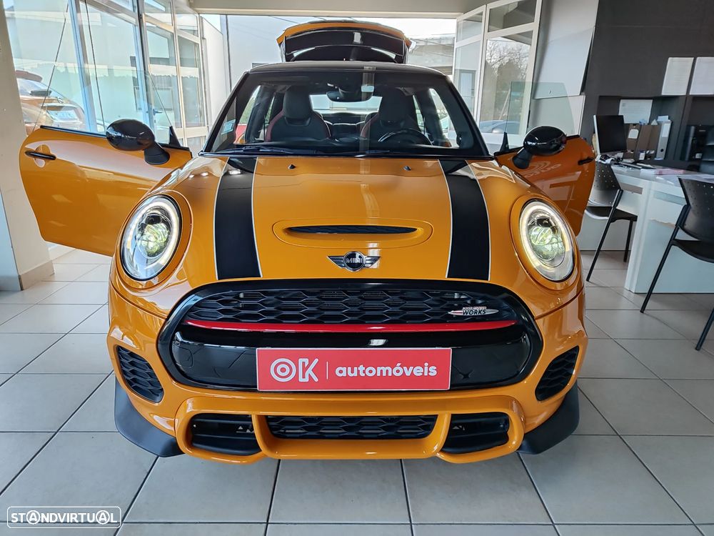 MINI 3 Portas John Cooper Works - 20
