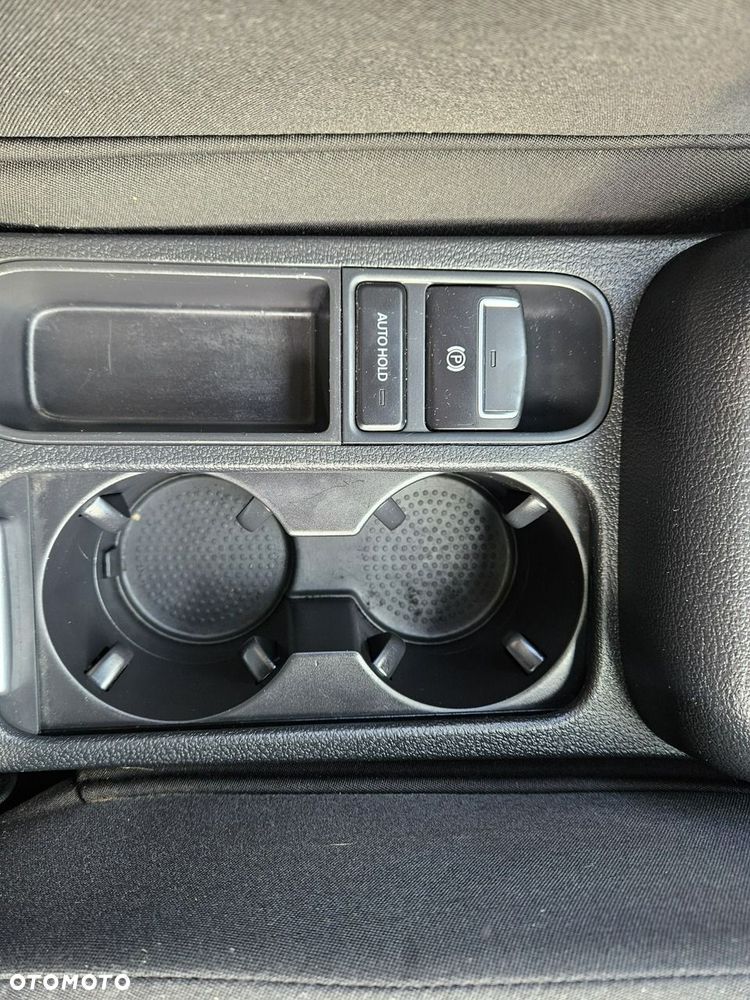 Volkswagen Tiguan - 19