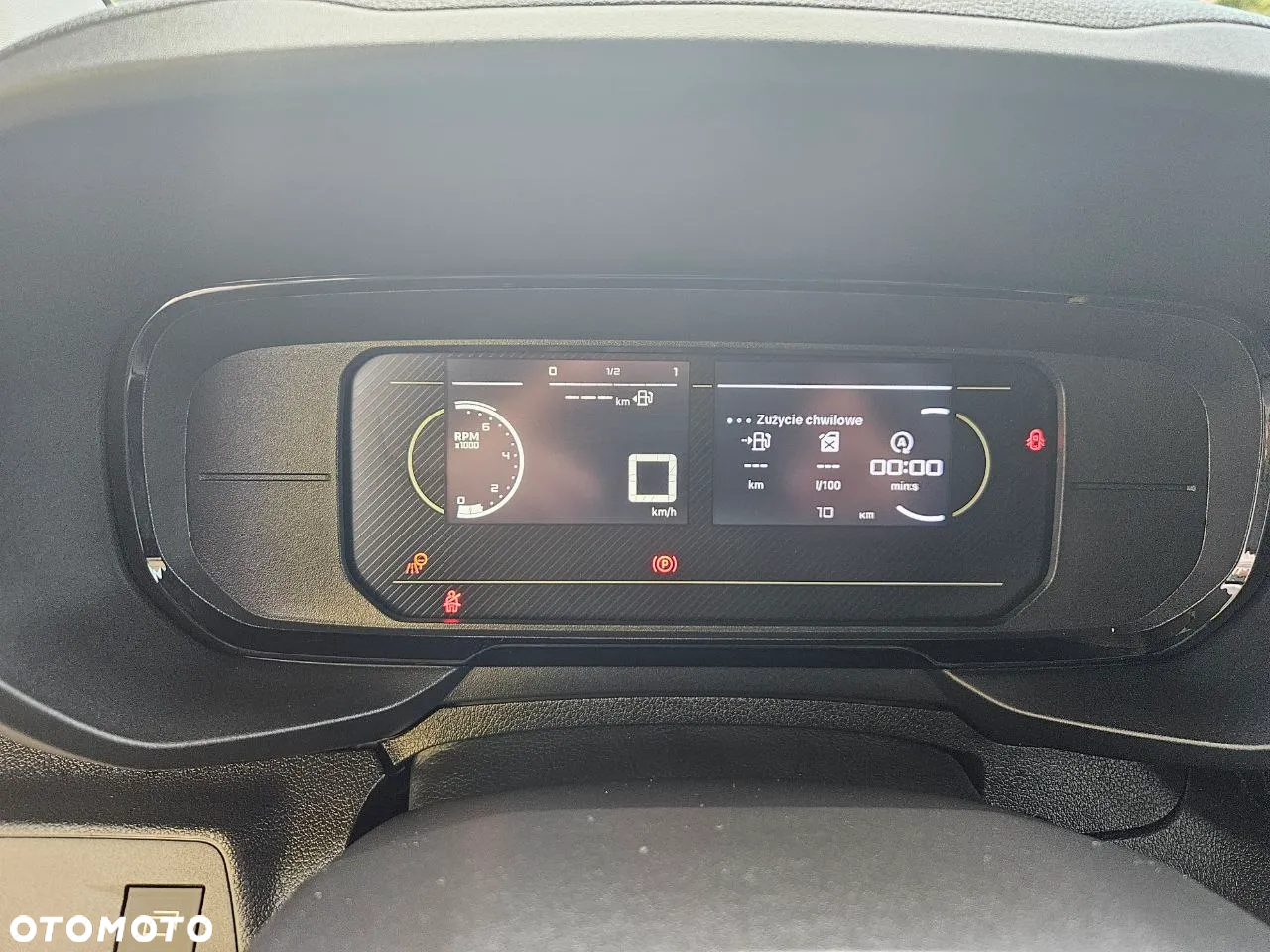 Opel Combo Cargo XL 1.2 110KM MT6 - 21