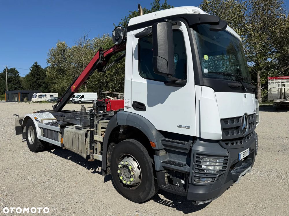 Mercedes-Benz AROCS 1832 - 6