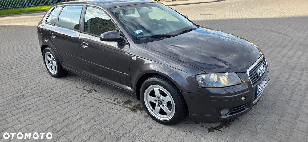 Audi A3 Sportback - 4