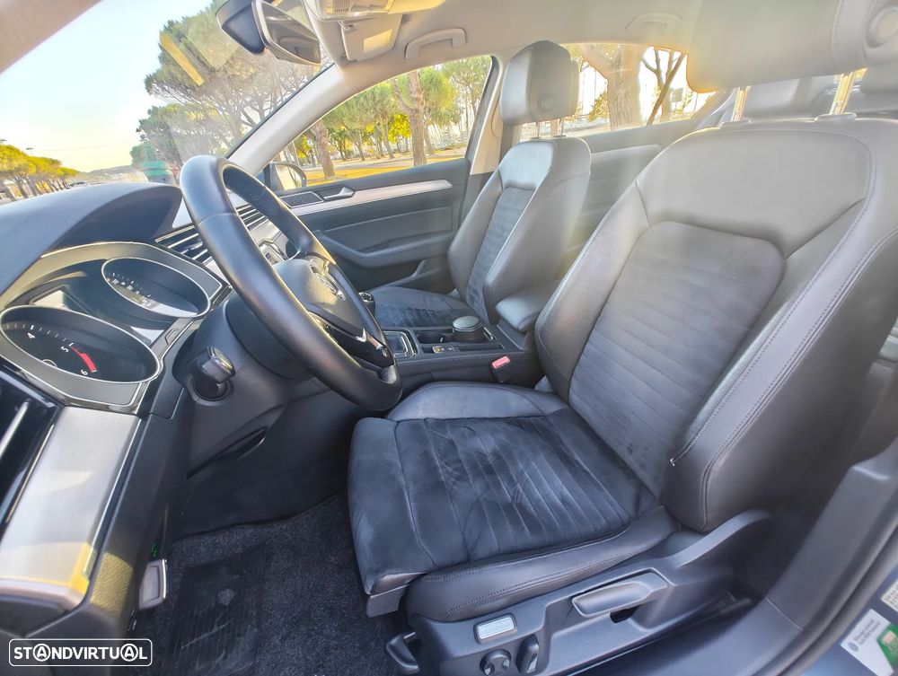 VW Passat 2.0 TDI Highline - 21