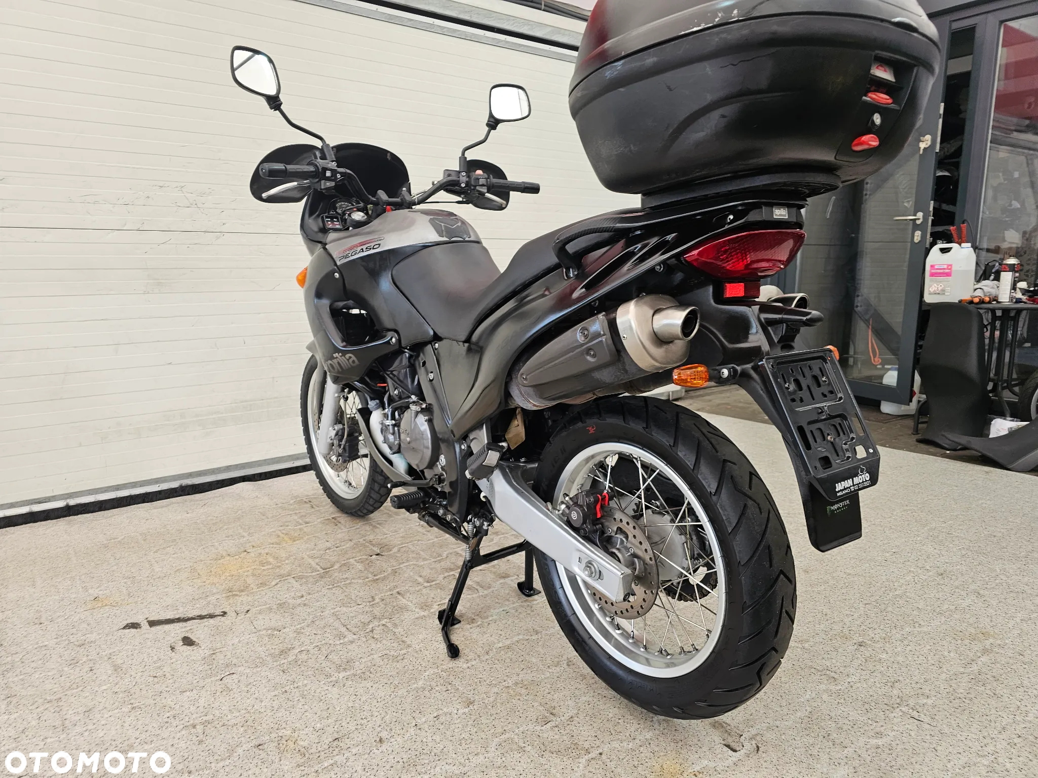 Aprilia Pegaso - 21