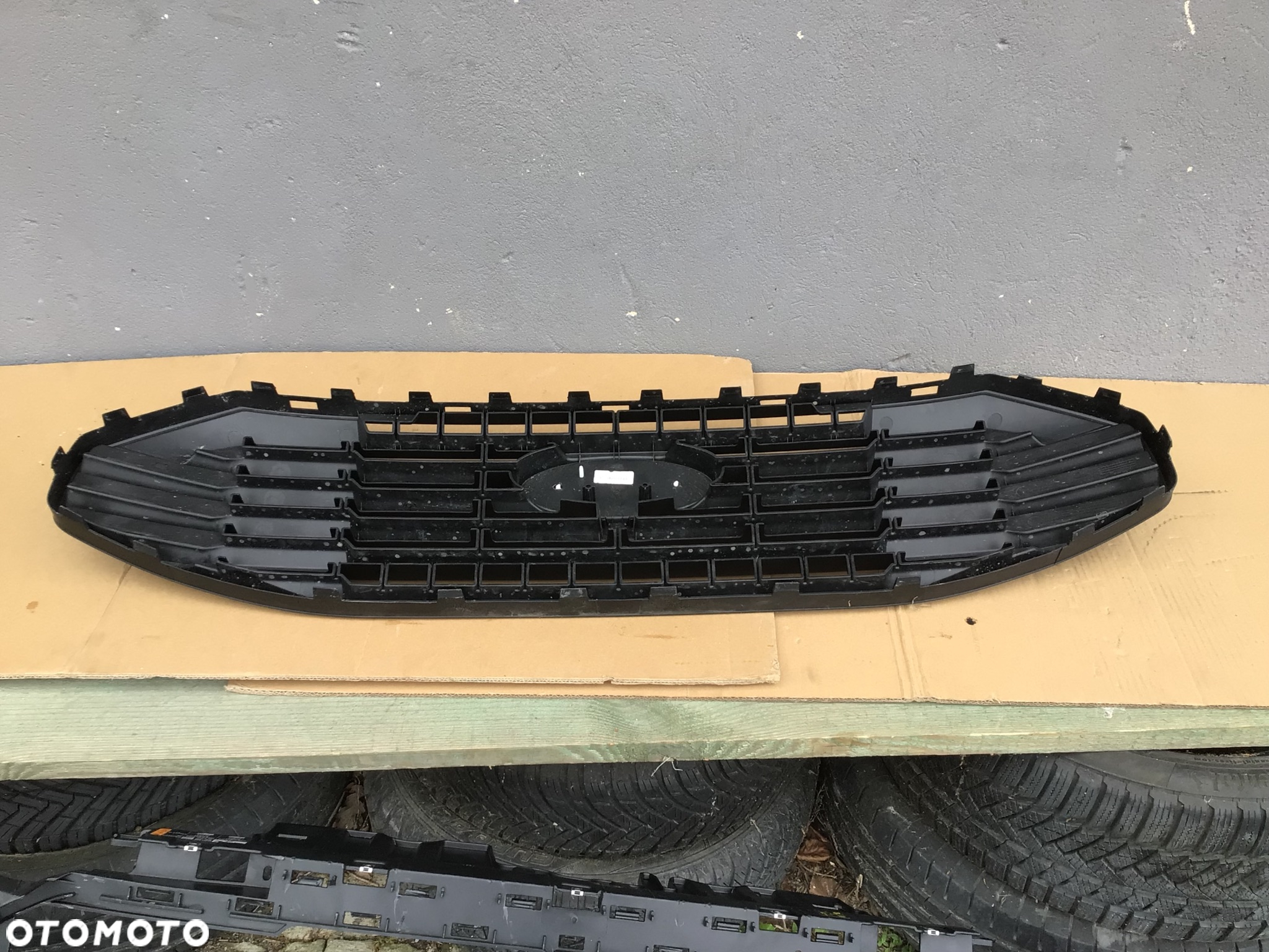 Grill Atrapa Stelaż Ford Transit Custom ll 2 - 6