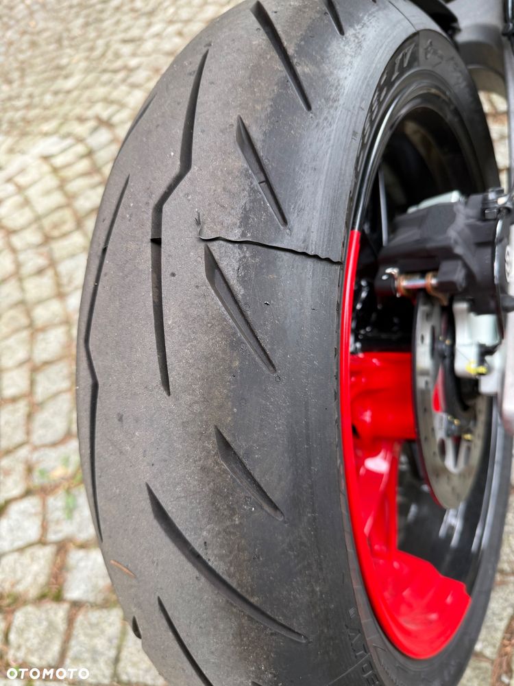 Ducati Hypermotard - 5