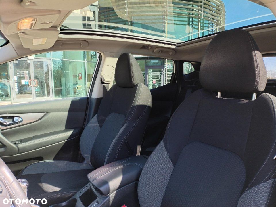 Nissan Qashqai - 11