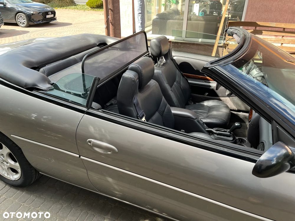 Chrysler Stratus - 18