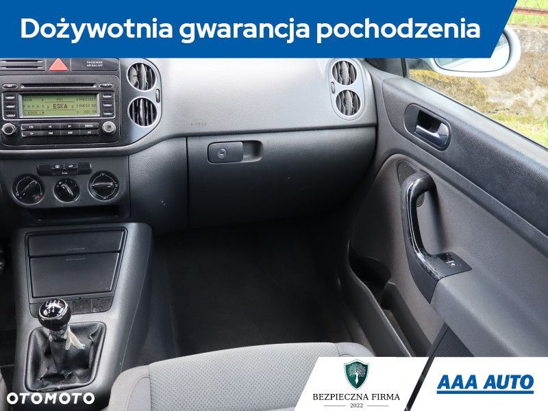 Volkswagen Golf Plus - 10