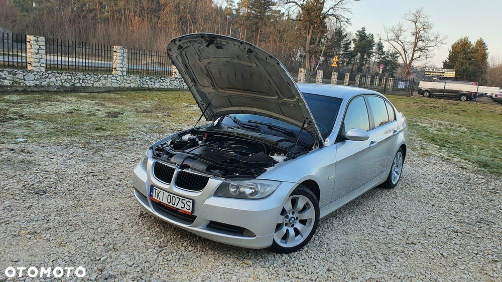 BMW Seria 3 320i - 31